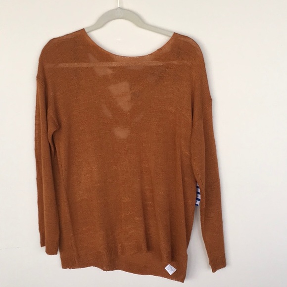 Forever 21 Sweaters - NWT Forever 21 Rust Sweater